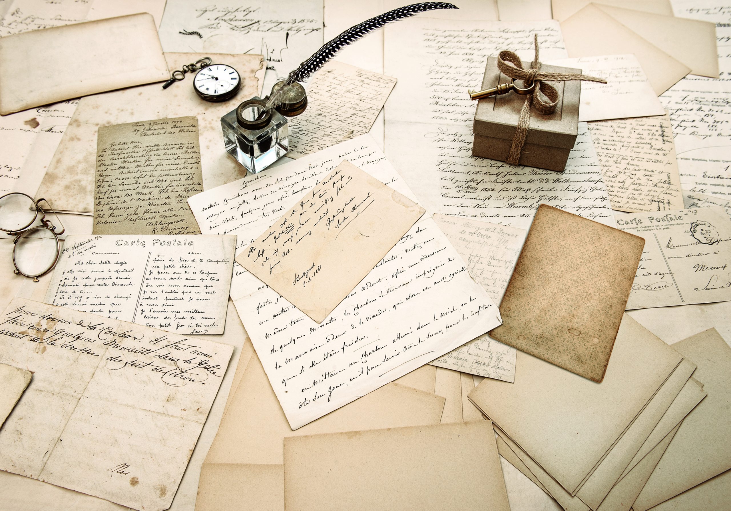 shutterstock_177577361_writting shutterstock_177577361_writting